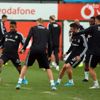Beşiktaş'ta devre arası operasyonu! 3 transfer 4 yolcu...
