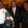 Fenerbahçeli futbolculardan lösemi hastası çocuğa moral