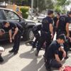 Valilik önündeki kavgaya biber gazlı müdahale: 7 gözaltı Valilik önündeki kavgaya biber gazlı müdahale: 7 gözaltı