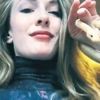 Yasemin Allen: Tatlı tatlı takılıyoruz evde Yasemin Allen: Tatlı tatlı takılıyoruz evde