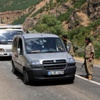 Foto Galeri: PKK Tunceli ve Erzincan'da yol kesti Foto Galeri: PKK Tunceli ve Erzincan'da yol kesti