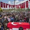 Şehit Uzman Çavuş Düver son yolculuğuna uğurlandı Şehit Uzman Çavuş Düver son yolculuğuna uğurlandı