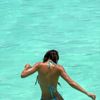 ABD li model Kendall Jenner, bikinili pozlarını paylaştı