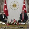 Üç yıldır elektrik olmadan yaşıyorlar