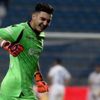 Uğurcan Çakır, rekor bir bedelle İtalyan ekibi Inter'e transfer oluyor Uğurcan Çakır, rekor bir bedelle İtalyan ekibi Inter'e transfer oluyor