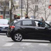 Paris saldırganlarının aracından bunlar çıktı Paris saldırganlarının aracından bunlar çıktı