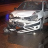 Manisa'da otomobiller çarpıştı: 6 yaralı Manisa'da otomobiller çarpıştı: 6 yaralı