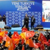 AK Parti'den yepyeni bir propaganda şekli: Caps AK Parti'den yepyeni bir propaganda şekli: Caps