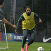 Olcay Şahan: Biz bitti demeden bitmez Olcay Şahan: Biz bitti demeden bitmez