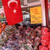 İhtiyaç sahiplerinin yüzünü güldüren uygulama: 'Askıda sebze meyve' İhtiyaç sahiplerinin yüzünü güldüren uygulama: 'Askıda sebze meyve'