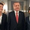 Mesut Özil'den Cumhurbaşkanı'na ziyaret Mesut Özil'den Cumhurbaşkanı'na ziyaret