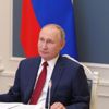 Putin’den sosyal medya tekellerine: Akıllarınca kamu yönetimi yapmaya çalışıyorlar