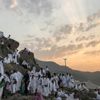 Hacı adayları Arafat'a çıkmaya başladı Hacı adayları Arafat'a çıkmaya başladı