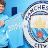 Manchester City'den Stones'a yeni sözleşme Manchester City'den Stones'a yeni sözleşme