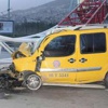 Çatılar uçtu: 5 kişi öldü Çatılar uçtu: 5 kişi öldü