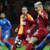 Emre Mor'a taraftarlardan büyük tepki! Emre Mor'a taraftarlardan büyük tepki!