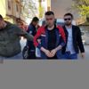Babasını dövüp ev hapsinden kaçtı Babasını dövüp ev hapsinden kaçtı