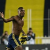 Emenike ülkesine gitti