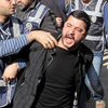 'Milli İçeçeğimiz ayrandır' diyerek festival bastılar 'Milli İçeçeğimiz ayrandır' diyerek festival bastılar