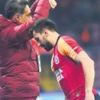 Galatasaray'da Şener Özbayraklı şoku Galatasaray'da Şener Özbayraklı şoku