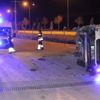 Tekeri patlayan ambulans fabrika bahçesine devrildi: 3 yaralı Tekeri patlayan ambulans fabrika bahçesine devrildi: 3 yaralı