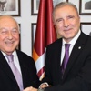 Ünal Aysal'ı aklama kongresi mi? Ünal Aysal'ı aklama kongresi mi?