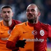 Sneijder'in kararı Yolanthe'ye bağlı