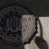 FBI'nın kadın çalışanlarının fotoğraflarını, cinsel taciz suçlularını yakalamak için kullandığı ortaya çıktı FBI'nın kadın çalışanlarının fotoğraflarını, cinsel taciz suçlularını yakalamak için kullandığı ortaya çıktı