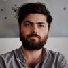 Çiçekler, çetrefilli işlerle bir arada Çiçekler, çetrefilli işlerle bir arada