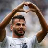 Beşiktaş’ın yeni ön liberosu Thiago Maia Beşiktaş’ın yeni ön liberosu Thiago Maia