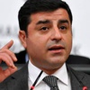 Demirtaş'ın kafaya bak!