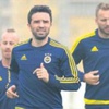 Forvetlerine çok dikkat etmeliyiz Forvetlerine çok dikkat etmeliyiz