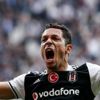 Çin’den Adriano ısrarı Çin’den Adriano ısrarı
