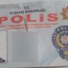 Üzerinden sahte kimlik çıktı Üzerinden sahte kimlik çıktı