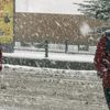 Erzurum'da şehir merkezine mevsimin ilk karı yağdı Erzurum'da şehir merkezine mevsimin ilk karı yağdı
