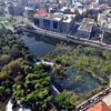 Dünya Ticaret Merkezi temelinde balık avı Dünya Ticaret Merkezi temelinde balık avı