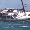 Marmara'da kayalıklara çarpan yat yan yattı: 2 kişi kurtarıldı