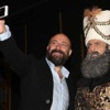 Halit Ergenç Kanuni'yle selfie çekti Halit Ergenç Kanuni'yle selfie çekti