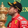 Formula 1'de Vettel'e örtülü teklif Formula 1'de Vettel'e örtülü teklif