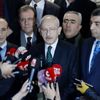 Kılıçdaroğlu açıklama yaparken deprem oldu! İşte o anlar |Video Kılıçdaroğlu açıklama yaparken deprem oldu! İşte o anlar |Video
