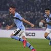Lazio Inter'in yenilmezlik serisini bitirdi Lazio Inter'in yenilmezlik serisini bitirdi