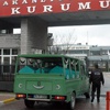 Üniversiteli gençlerin cenazeleri Adli Tıp Kurumu'na getirildi Üniversiteli gençlerin cenazeleri Adli Tıp Kurumu'na getirildi