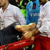 Başına darbe alan Sörloth apar topar hastaneye kaldırıldı!