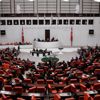 ‘Tek adam’lık Meclis’i eritti ‘Tek adam’lık Meclis’i eritti