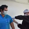Sağlıkçılar aşı gönüllüsü oldu