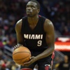 Luol Deng'ten mültecilere büyük destek Luol Deng'ten mültecilere büyük destek