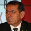 Dursun Özbek yalnız bıraktı