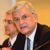 Bakan Bozkır: Benim kızımın başına gelse elime silahı alır... Bakan Bozkır: Benim kızımın başına gelse elime silahı alır...
