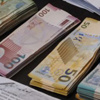 Azerbaycan’da devalüasyon oldu