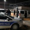 Çaldıkları aracı korona virüse karşı dezenfekte ederken yakalandılar